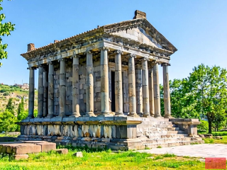 佩加蒙祭坛，考古发现还是文化剥夺之谜？